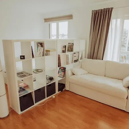 Studio W/ Balcony Near Paris By Guestready شقة بيتّو