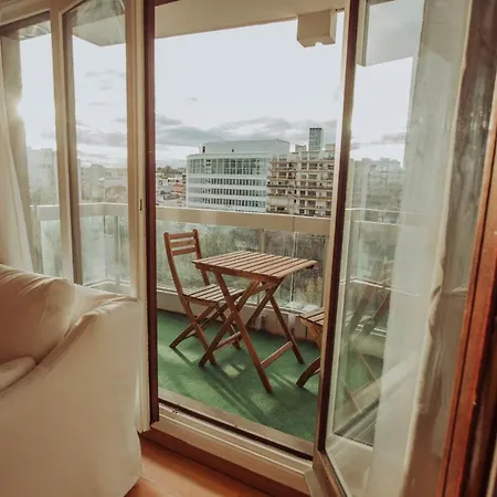 Studio W/ Balcony Near Paris By Guestready شقة *
