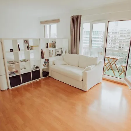 Studio W/ Balcony Near Paris By Guestready شقة بيتّو