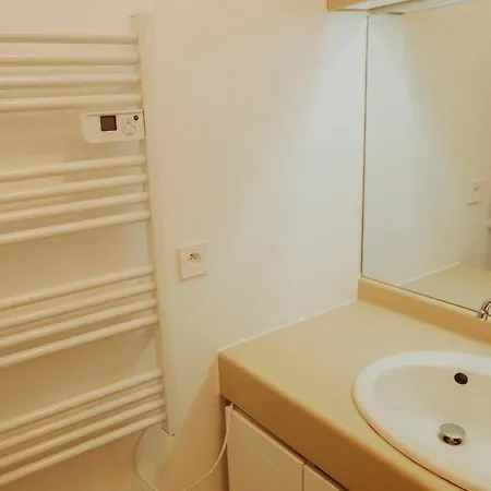 شقة Studio W/ Balcony Near Paris By Guestready بيتّو